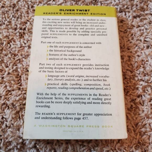 Oliver Twist by Charles Dickens Book - Picture 2 of 3